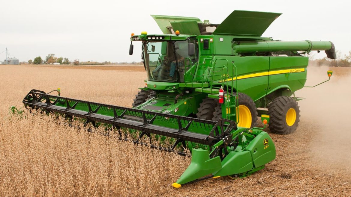 Agricultural equipment combine harvester machine cost